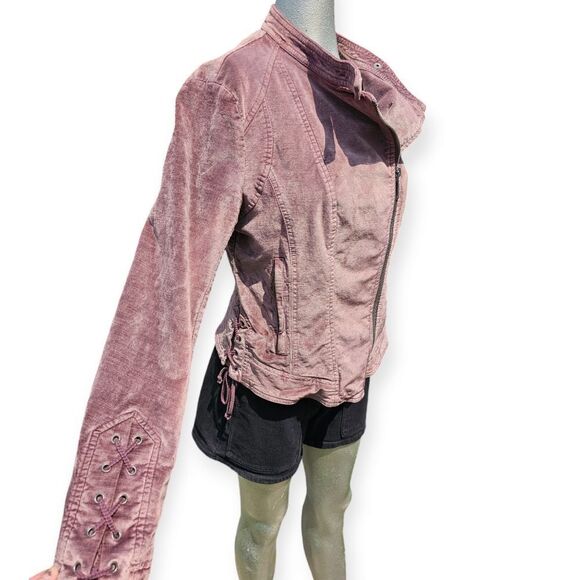 Women's Mauve Leather Jacket - Picture 4 of 16